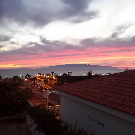 Willa Luxurious With Private Pool Costa Adeje (Tenerife)