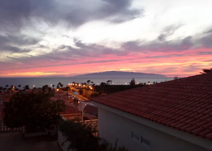 Willa Luxurious With Private Pool Costa Adeje (Tenerife)