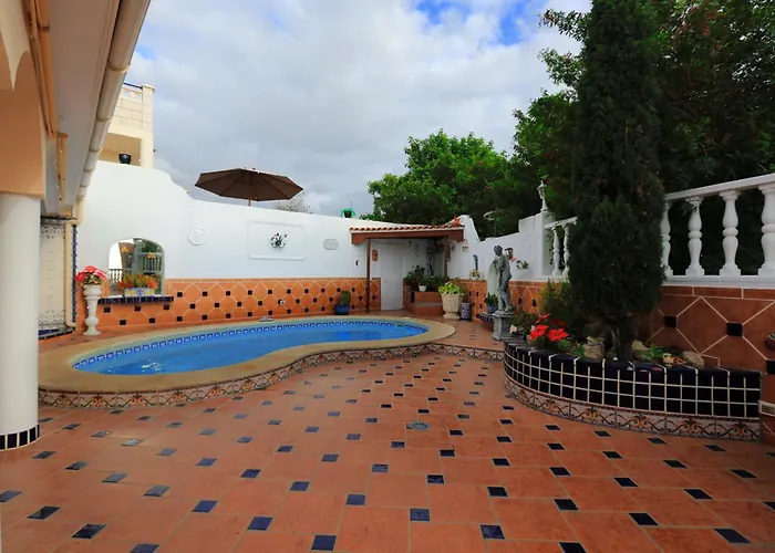 Luxurious With Private Pool Costa Adeje (Tenerife)