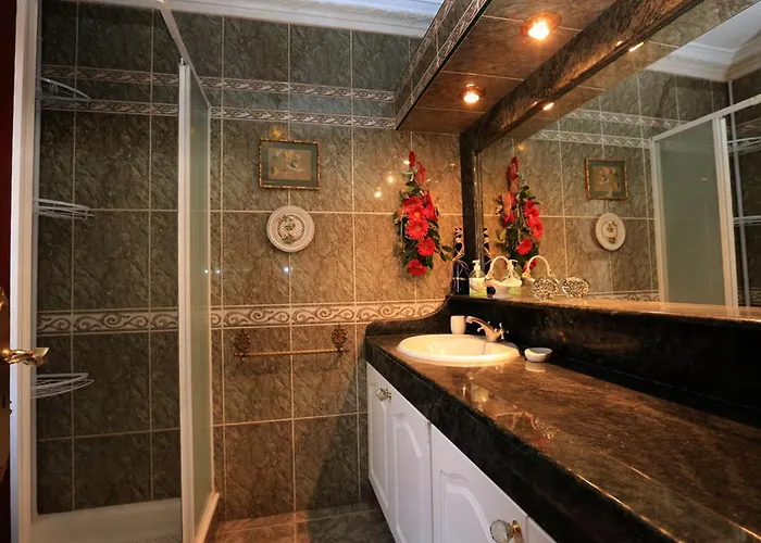 Luxurious With Private Pool Costa Adeje (Tenerife)